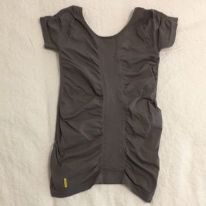 Lole yoga shirt